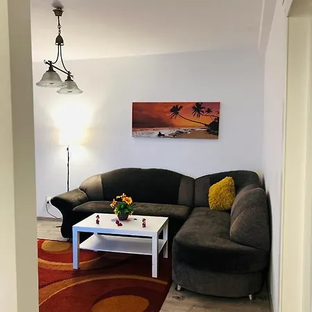 Apartment House51